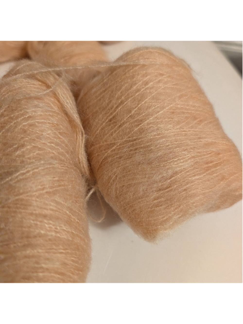 Yarn Lot - Picture 4 of 6